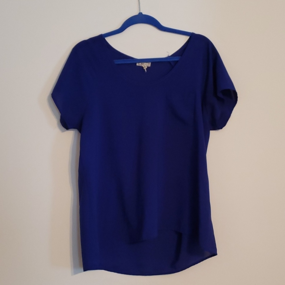 Silky tee shirt